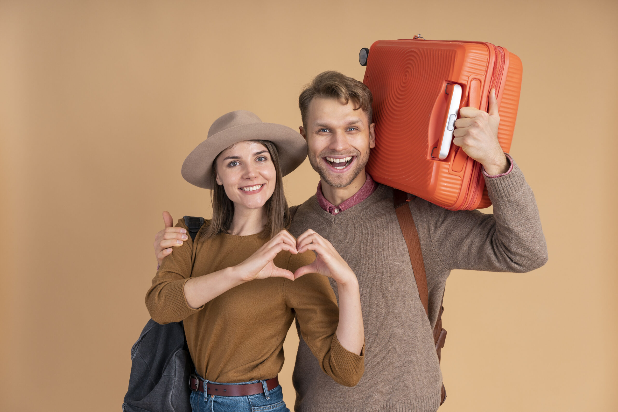 Errores que debes evitar para ahorrar en tus viajes en pareja